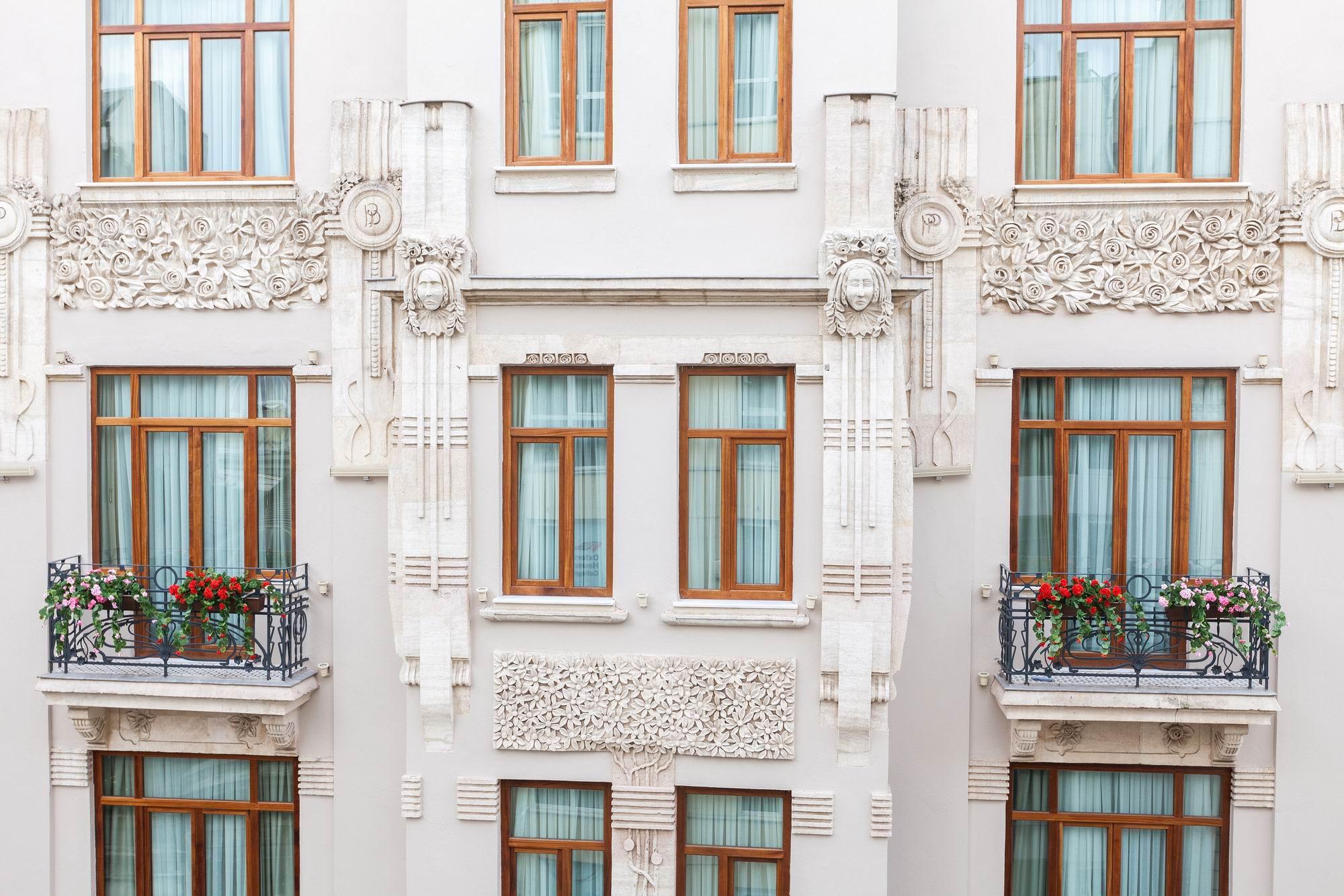 Hotel Pera Parma Istanbul Exterior photo
